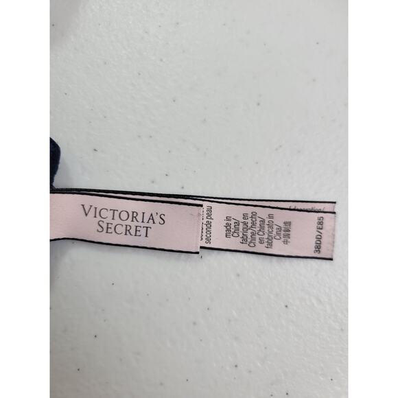 Victoria's Secret Underwire T-Shirt Bra Navy Blue Lightly Lined Demi Size 38DD - Picture 2 of 10